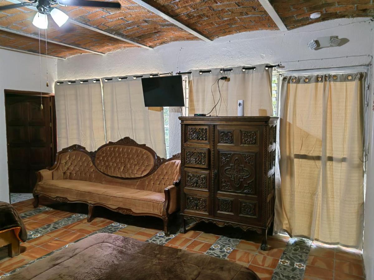 La Casa De Los Mangos Ajijic San Antonio Tlayacapan Ngoại thất bức ảnh